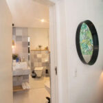Cliffside-3-bathroom-q49vicjhlilyity5tlh6jv60zk3zq2yubuxlna2hks